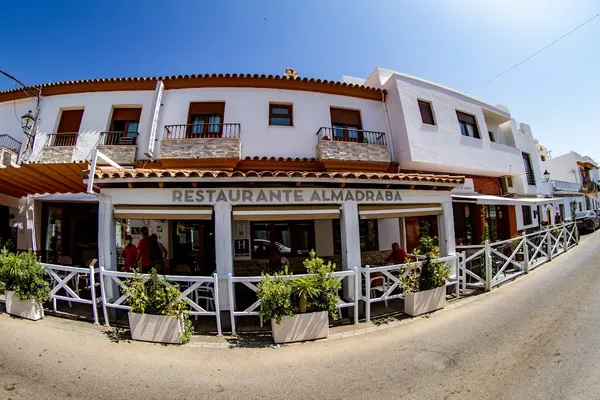Hotel Almadraba