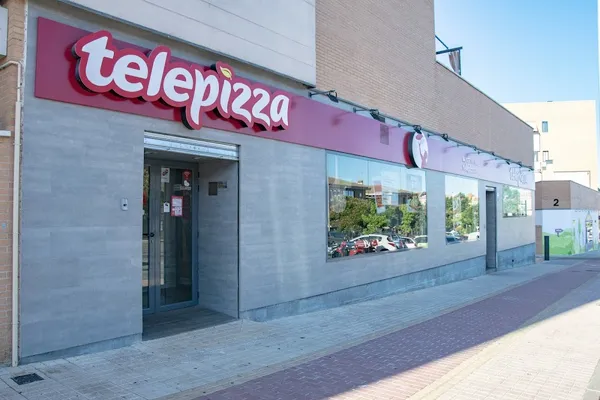 Telepizza Cáceres, Montesol - Comida a Domicilio
