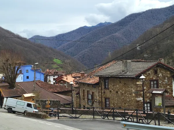 Hostal Restaurante Nevandi