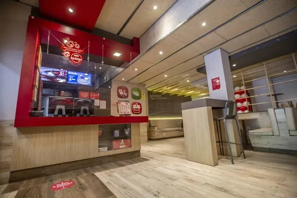 Telepizza Paseo de Extremadura - Comida a domicilio