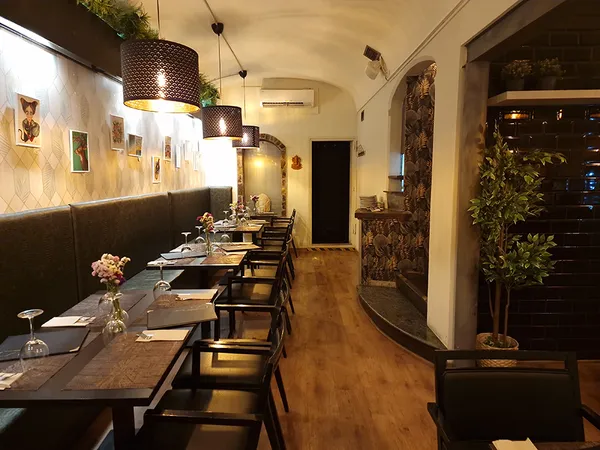 Katán Restaurant