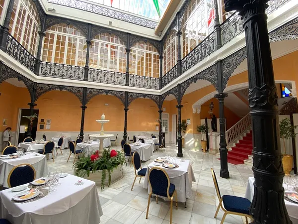 Restaurante "Doña Mariana" (Hospedería Mirador de Llerena)
