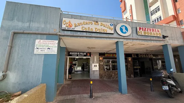 Asadero de Pollos Caña Dulce