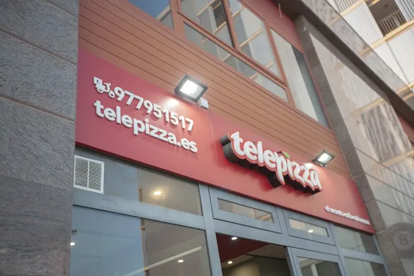 Telepizza Cunit - Pizza y Comida a Domicilio